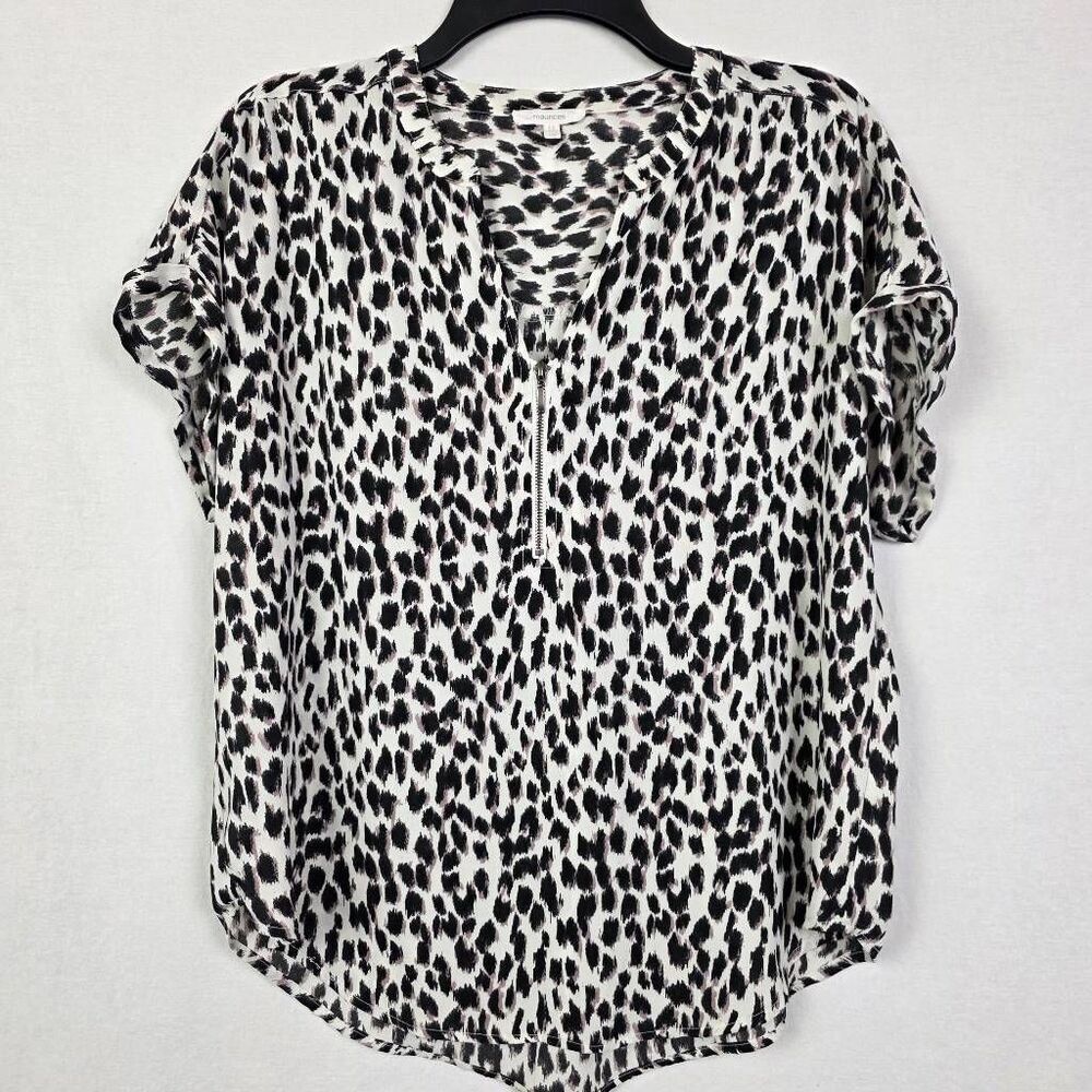 Maurices Leopard Print Zip Blouse Medium - Picture 3 of 9